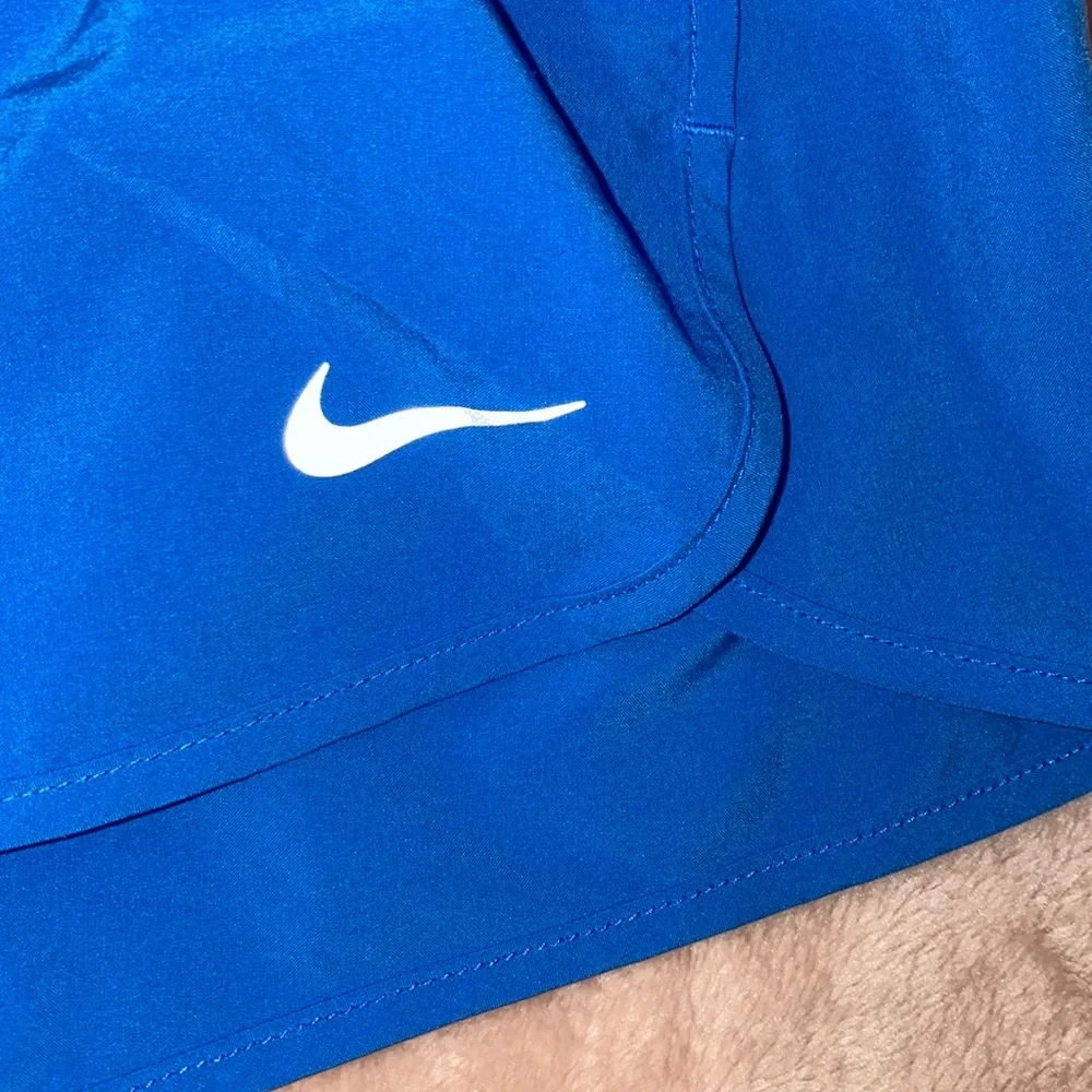 Nike Women's Athletic Shorts in Bright Blue with Heathered Waistband